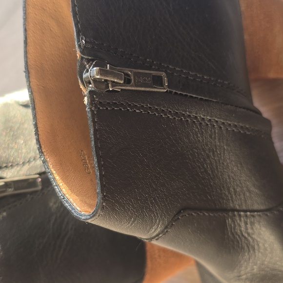 Madewell The Brenner Boot Leather Block Heel Ankle Shaft Almond Toe Black Size 7 - Picture 7 of 11